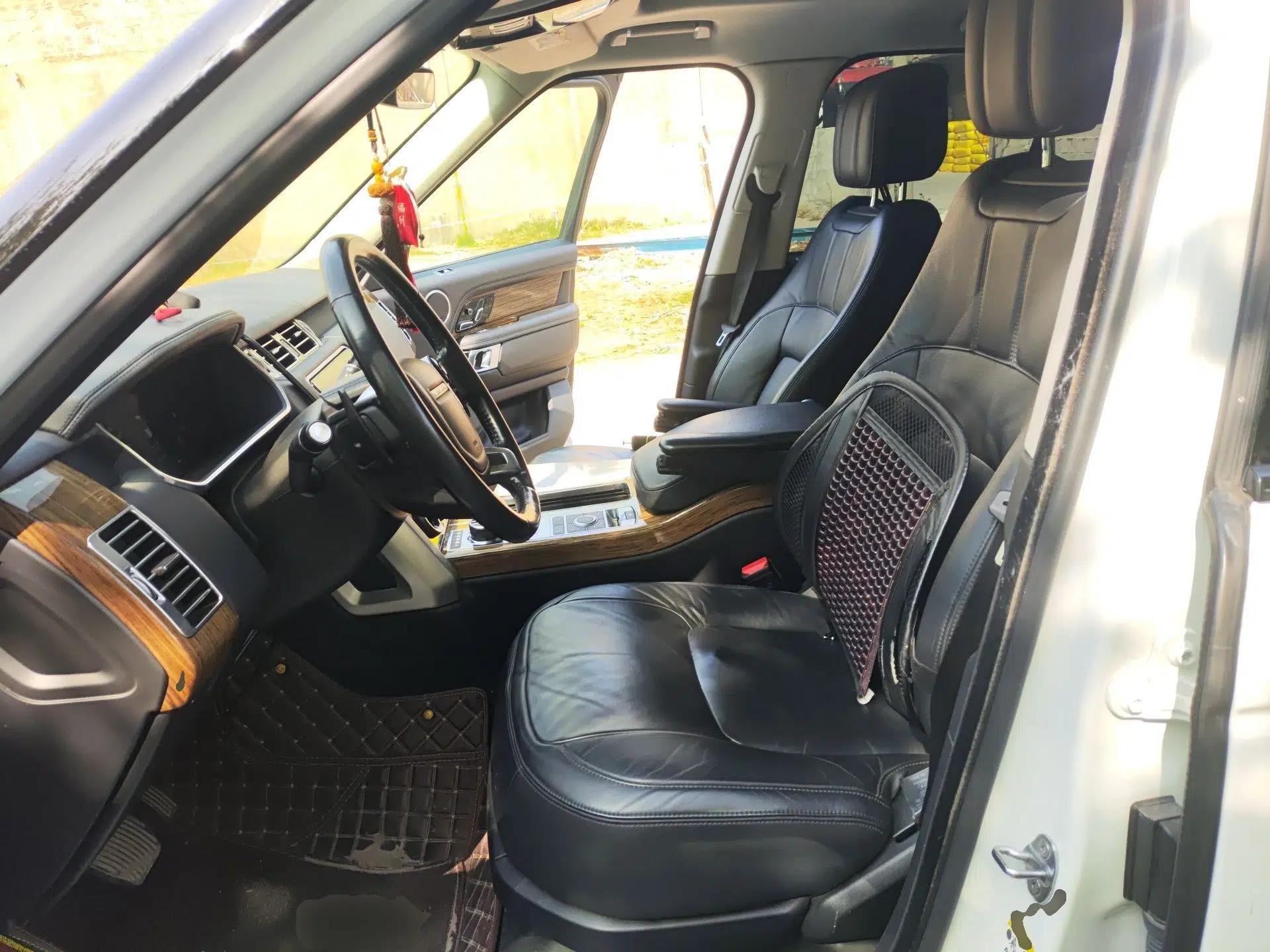 Land Rover Range Vogue 2018 3.0T Gasoline HSE Middle East — миниатюра 16