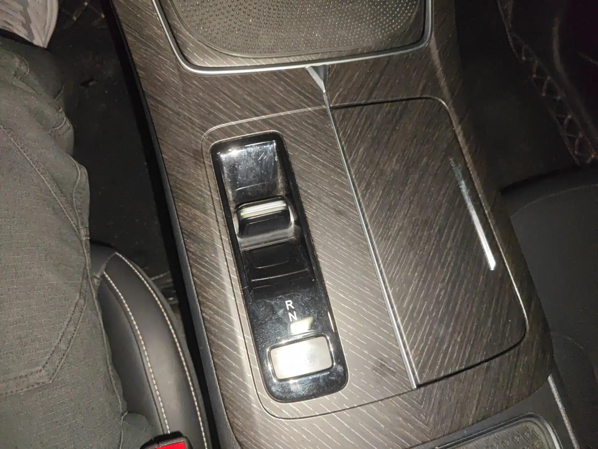 Venucia V DD-i 2023 110km iT Version — миниатюра 15