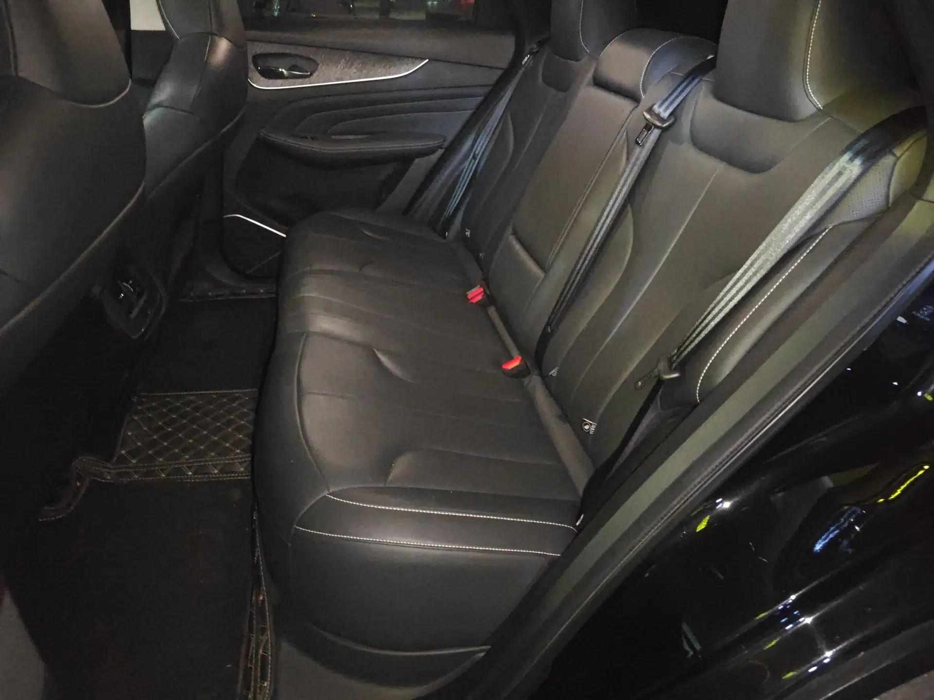 Venucia V DD-i 2023 110km iT Version — миниатюра 18