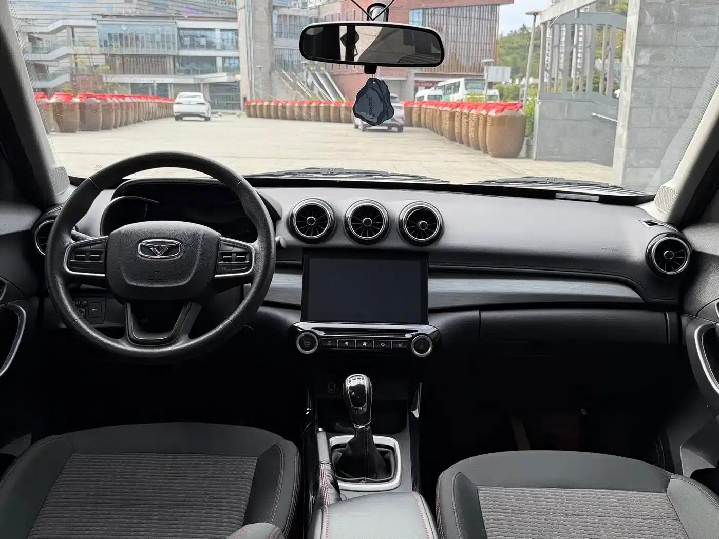 Kaiyi X3 2019 1.5L Manual Smart Edition — миниатюра 17