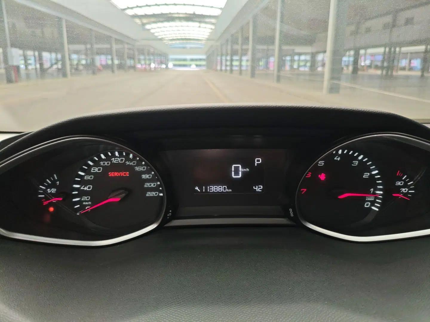 Peugeot 308S 2015 1.2T Automatic Jingchi Edition — миниатюра 15