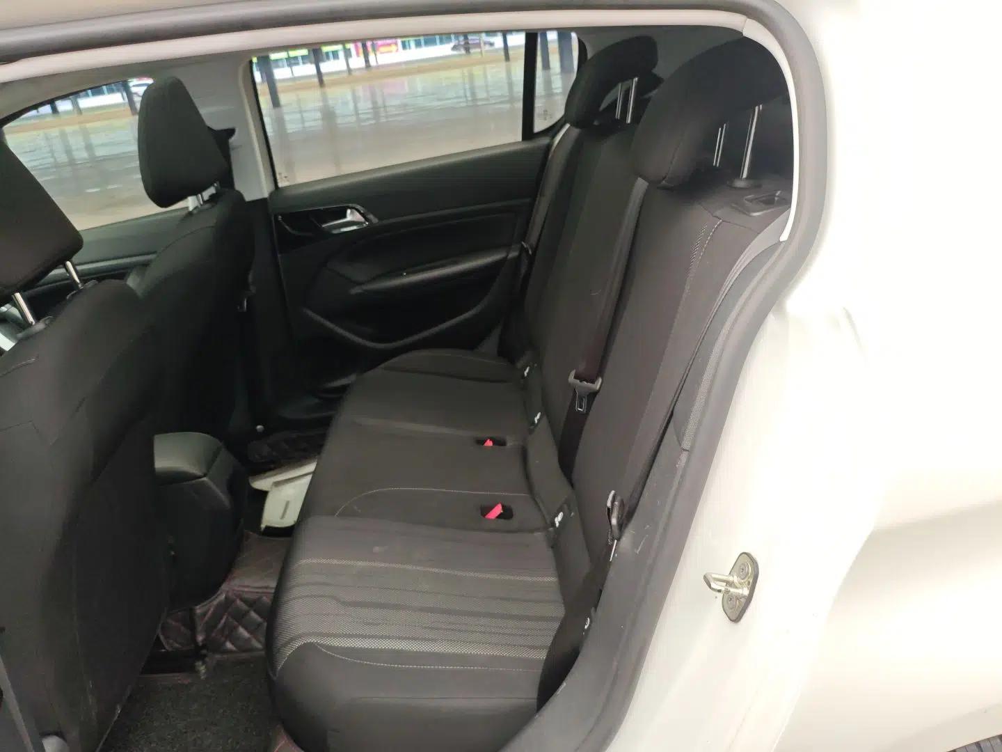 Peugeot 308S 2015 1.2T Automatic Jingchi Edition — миниатюра 20
