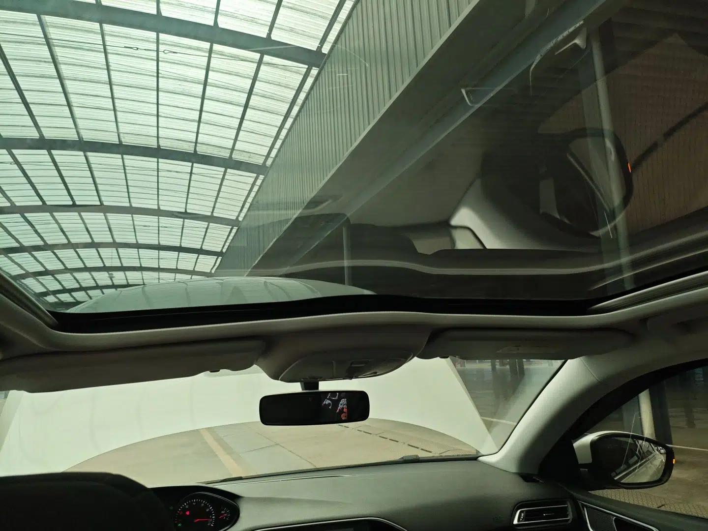 Peugeot 308S 2015 1.2T Automatic Jingchi Edition — миниатюра 21