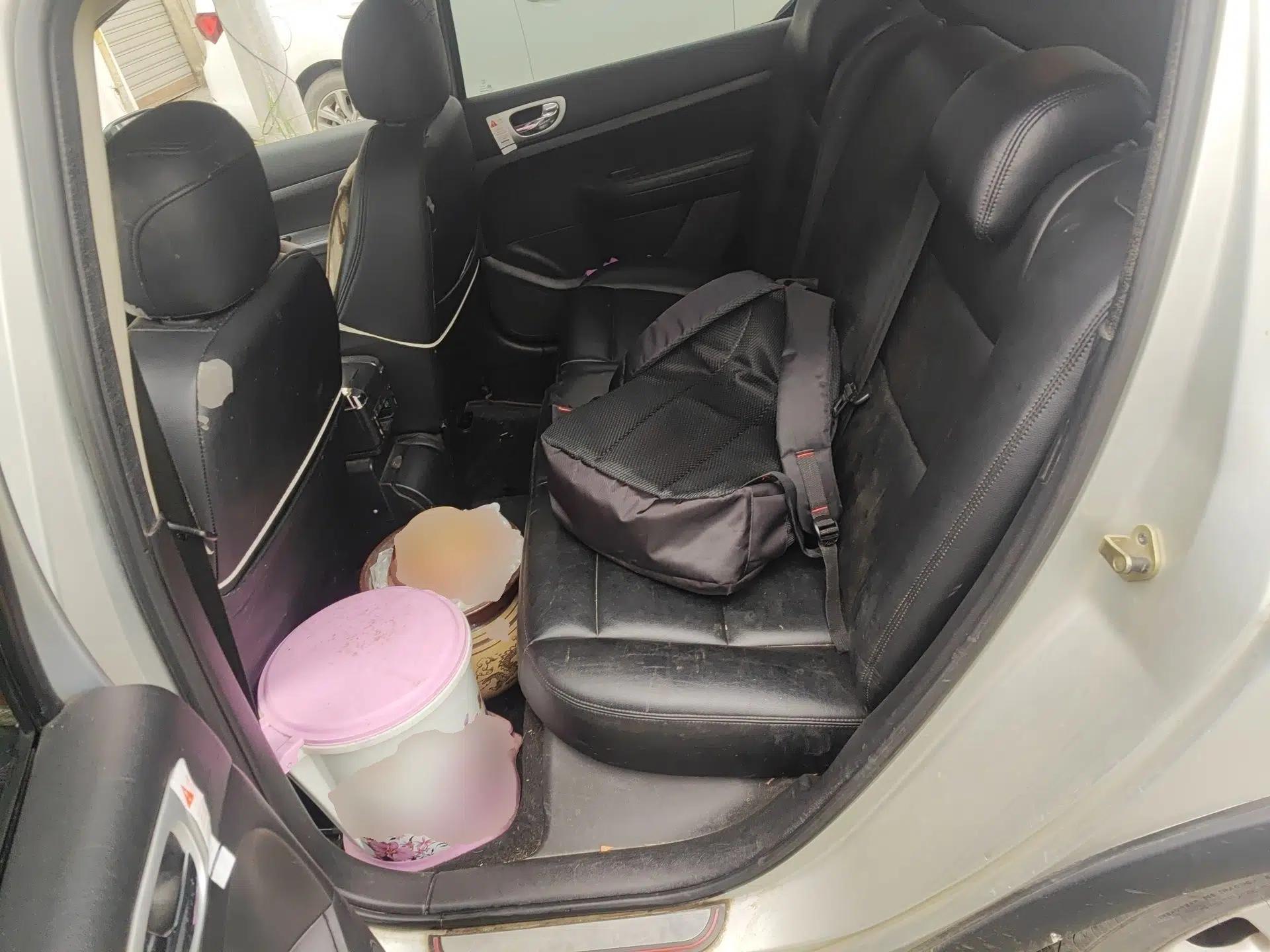 Peugeot 307 2012 Hatchback 1.6L Automatic Comfort Edition — миниатюра 18