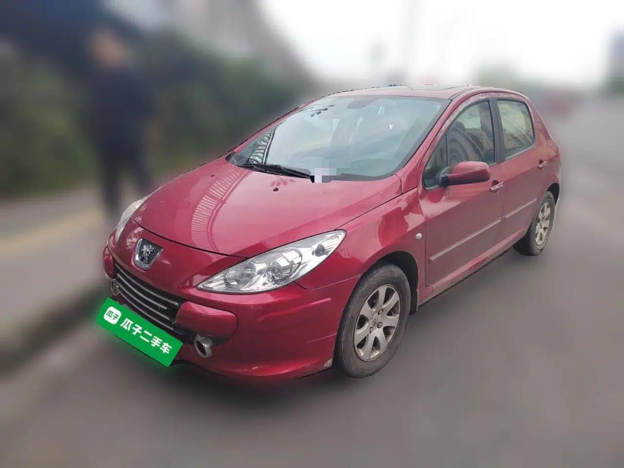 Peugeot 307 2012 Hatchback 1.6L Manual Comfort Edition — миниатюра 1