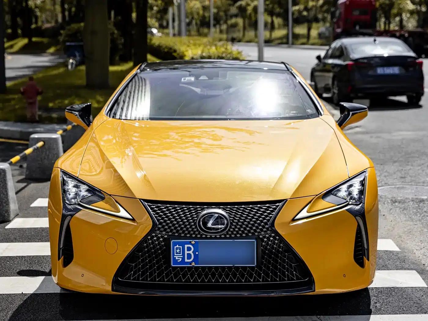 Lexus LC 2019 500h Special Edition (China V emission standard) — миниатюра 2
