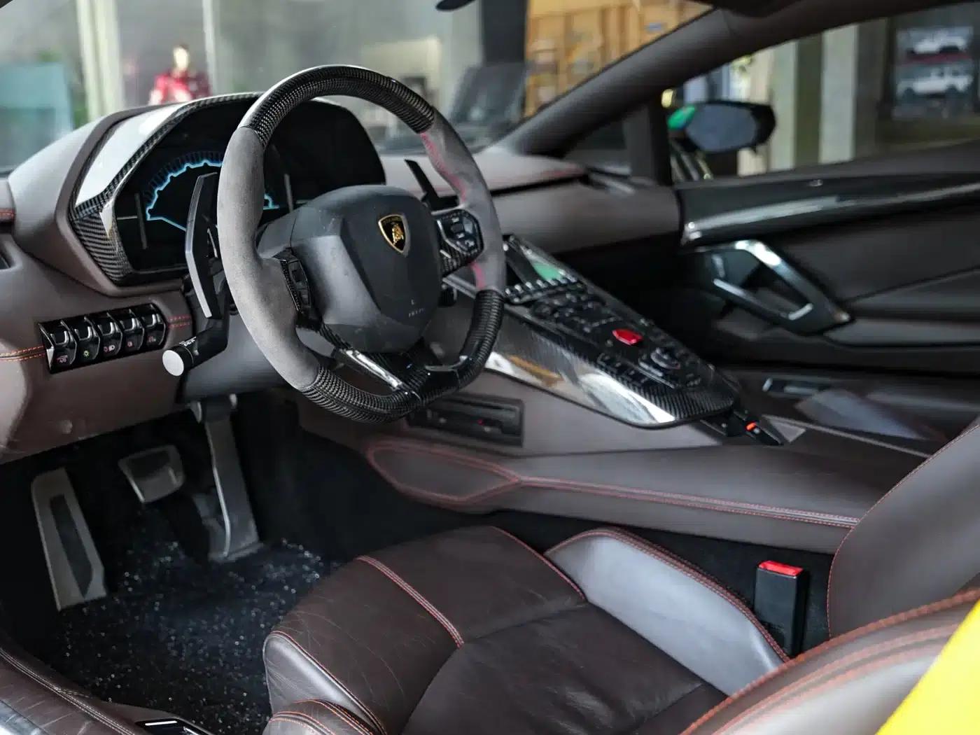 2011 Aventador LP 700-4 — миниатюра 6