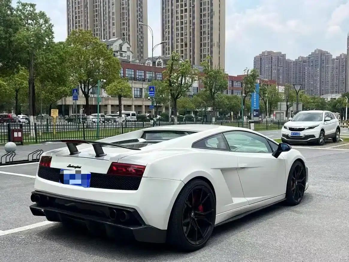 2012 Gallardo LP 560-4 Gold Edition — миниатюра 8