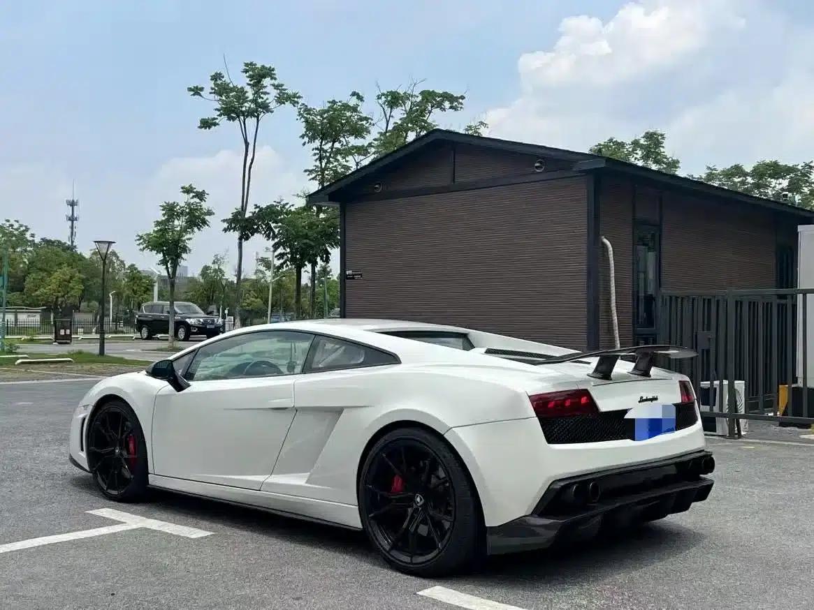 2012 Gallardo LP 560-4 Gold Edition — миниатюра 9