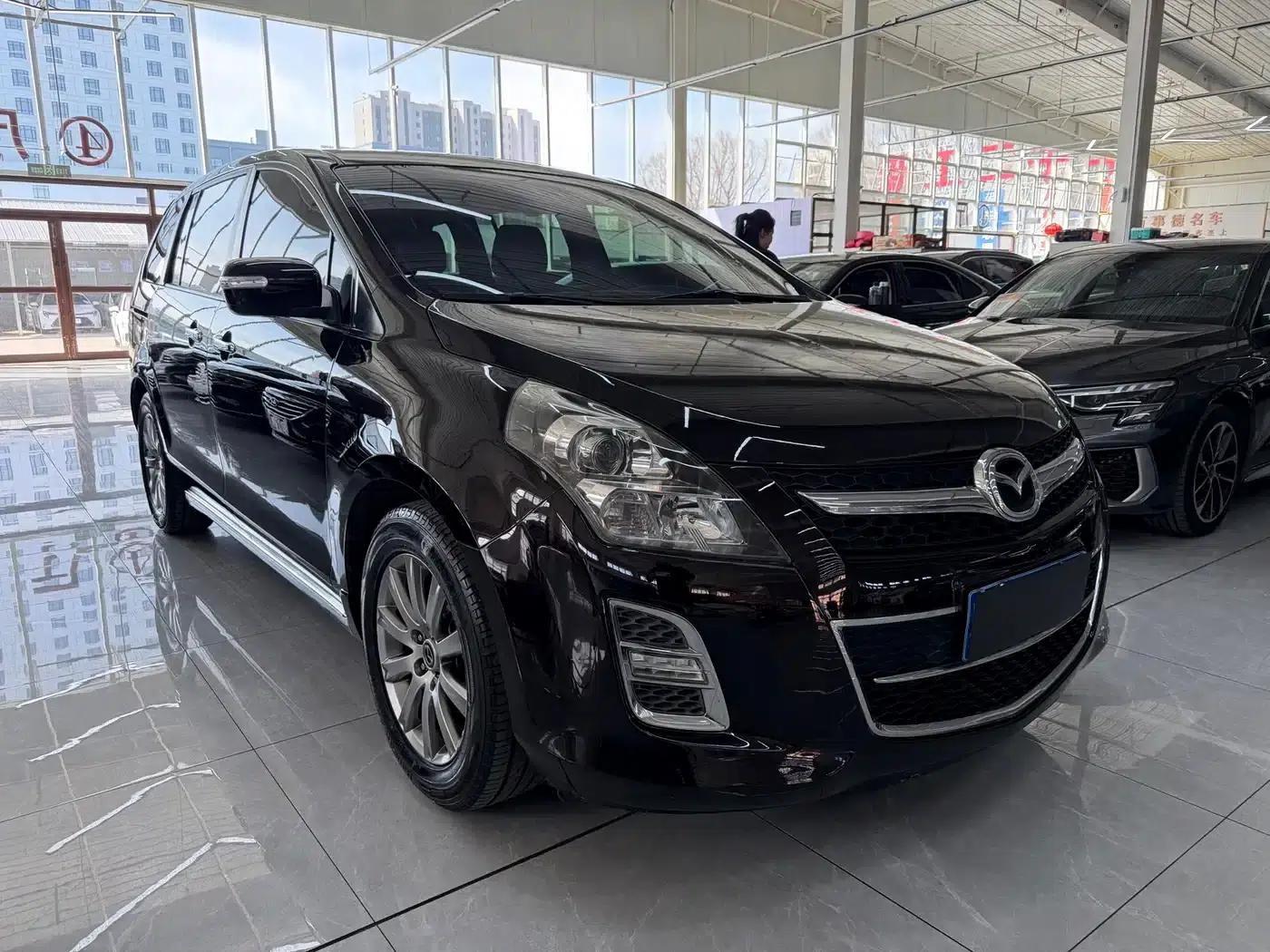 Mazda 8 2015 2.5L Navigator Edition — миниатюра 3