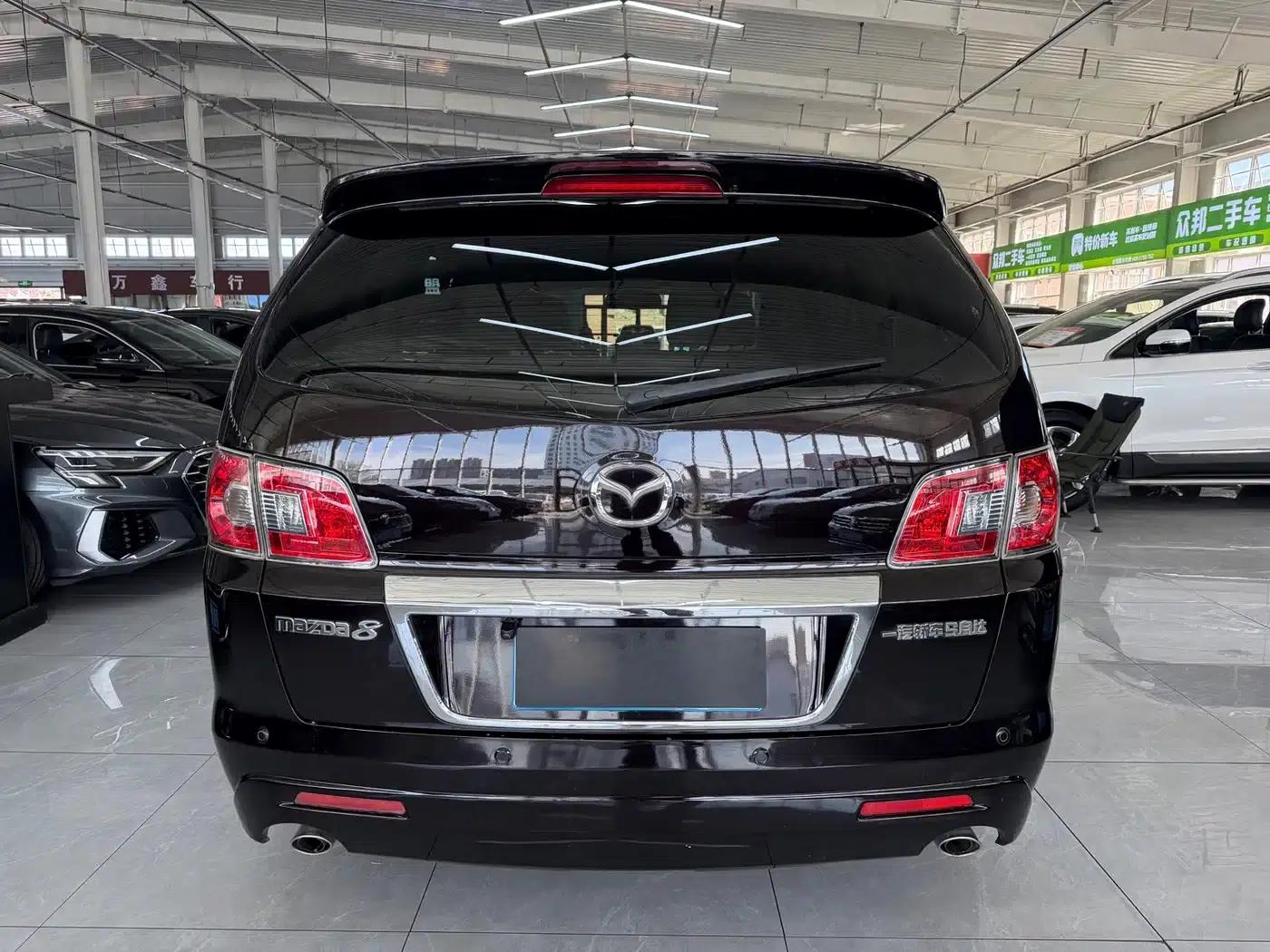 Mazda 8 2015 2.5L Navigator Edition — миниатюра 5