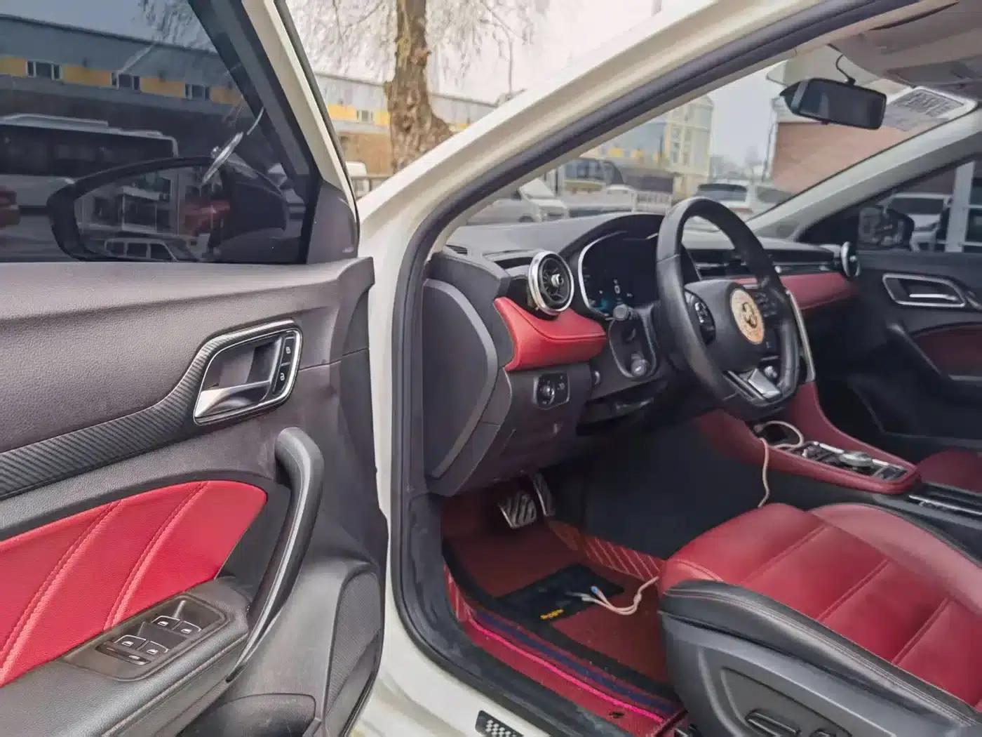 MG6 PHEV 2019 50T Trophy 5-Second Edition — миниатюра 8