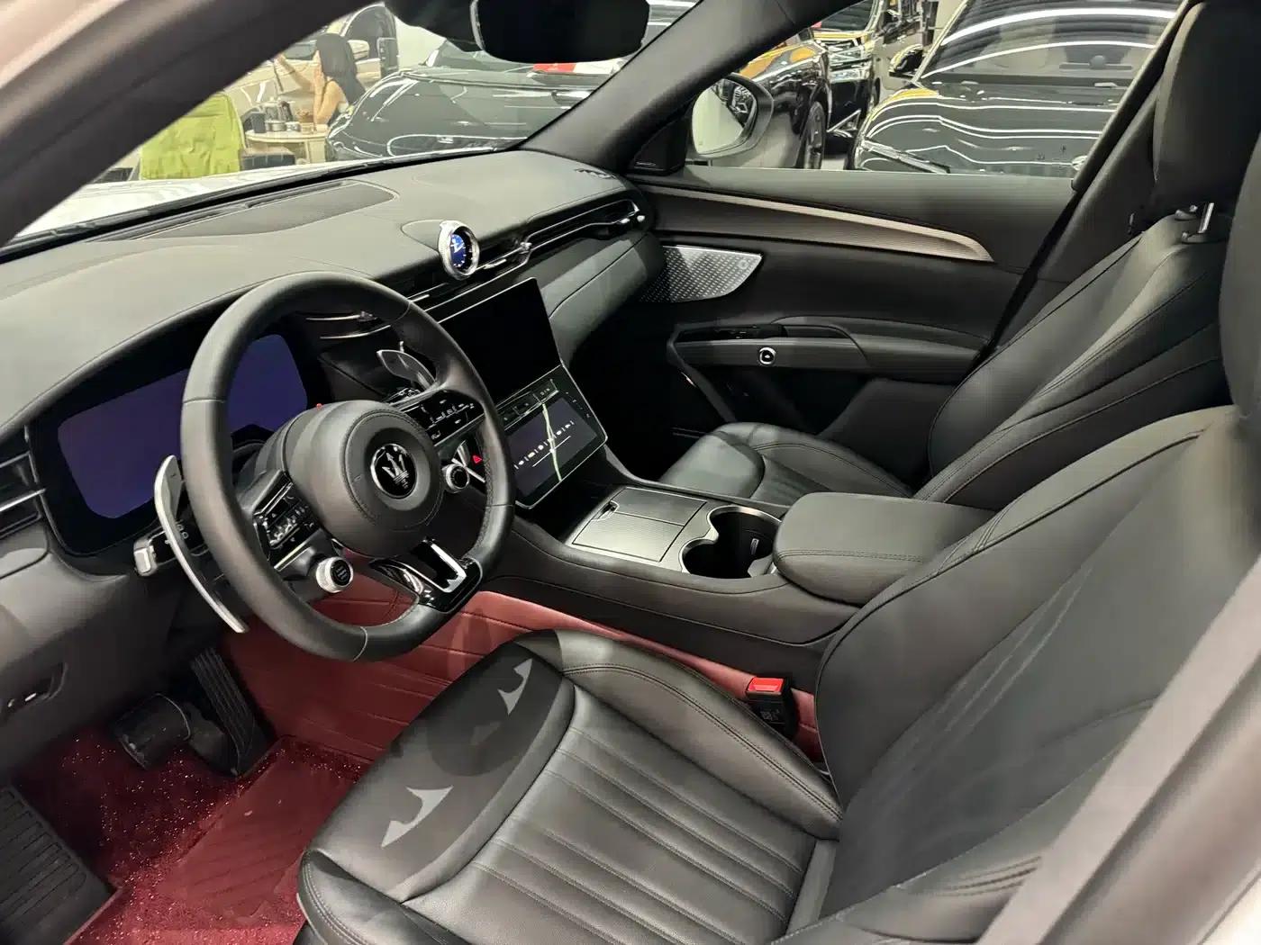 2023 Grecale 2.0T GT — миниатюра 6