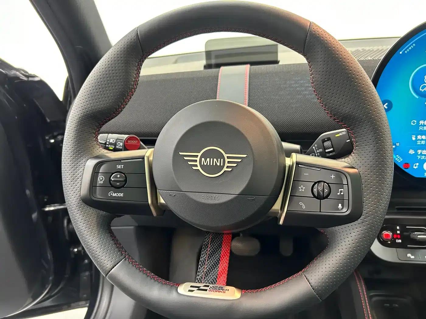 2025 JCW Aceman Electric MINI (JOHN COOPER WORKS) — миниатюра 12
