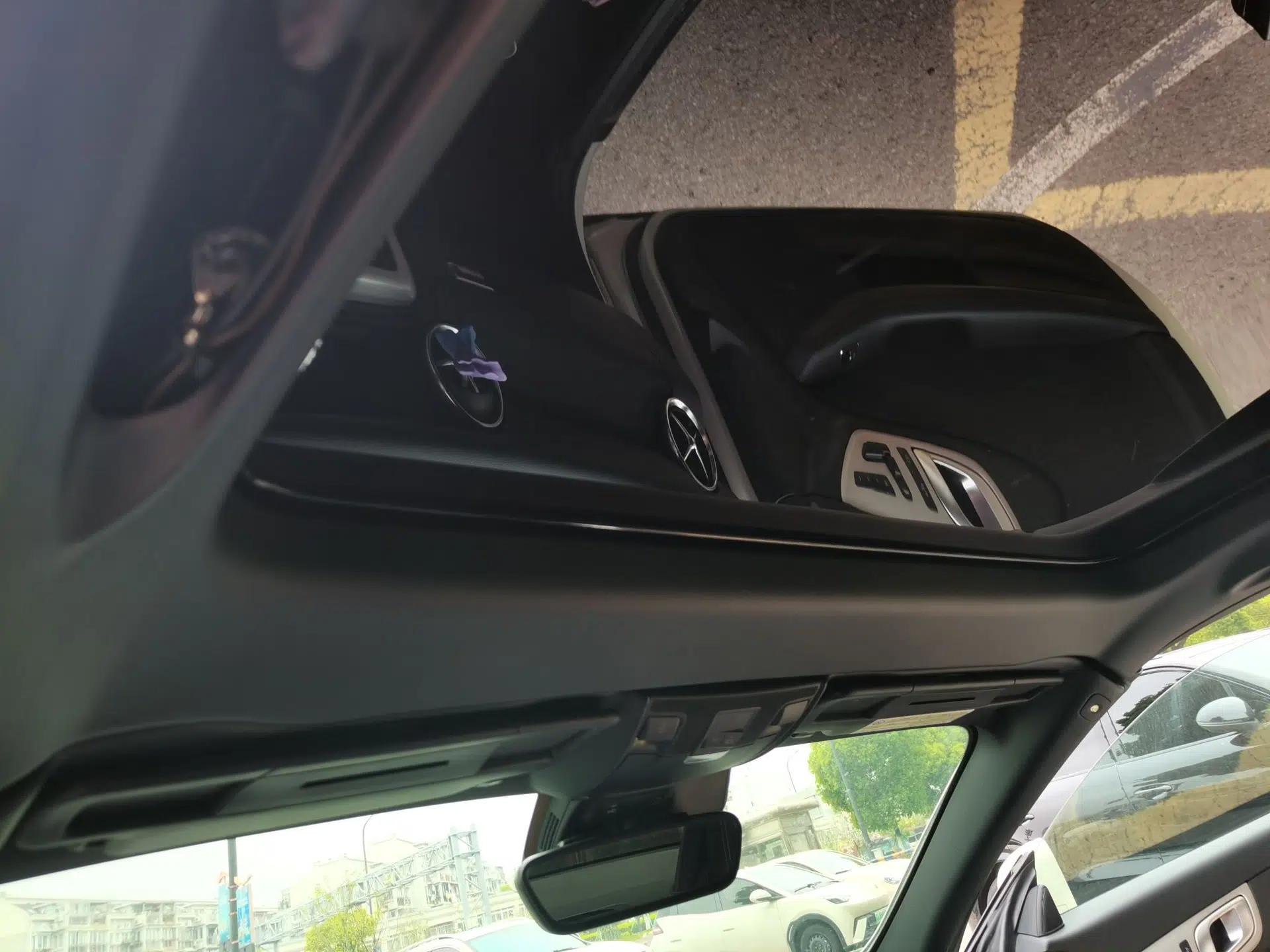 Mercedes-Benz SLK-Class 2011 SLK 200 Fashion Model — миниатюра 19