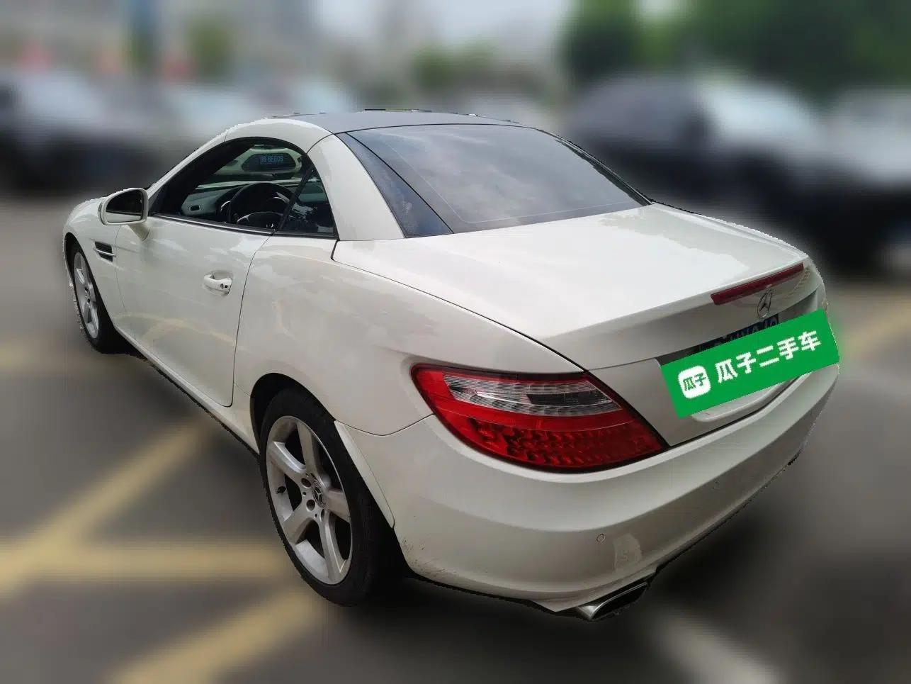 Mercedes-Benz SLK-Class 2011 SLK 200 Fashion Model — миниатюра 4