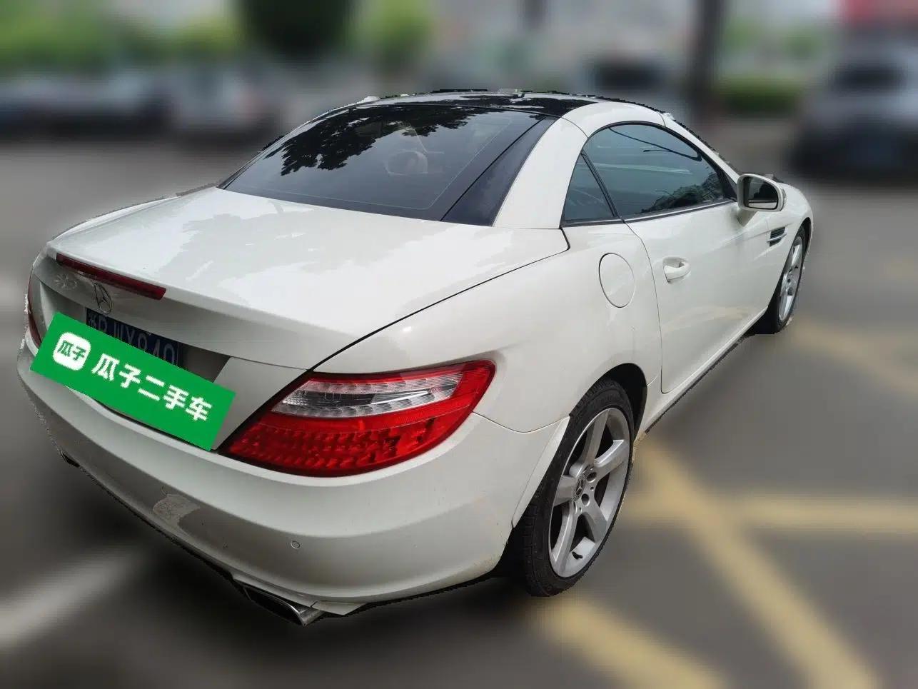 Mercedes-Benz SLK-Class 2011 SLK 200 Fashion Model — миниатюра 6