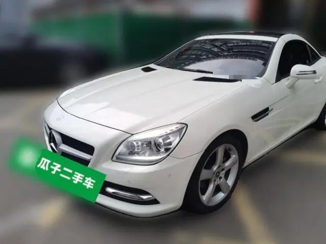 Mercedes-Benz SLK-Class 2011 SLK 200 Fashion Model