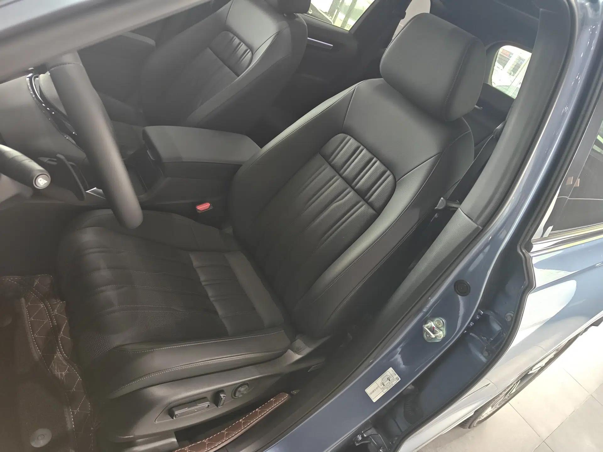 Honda Breeze New Energy 2023 ePHEV Ultimate Edition — миниатюра 17