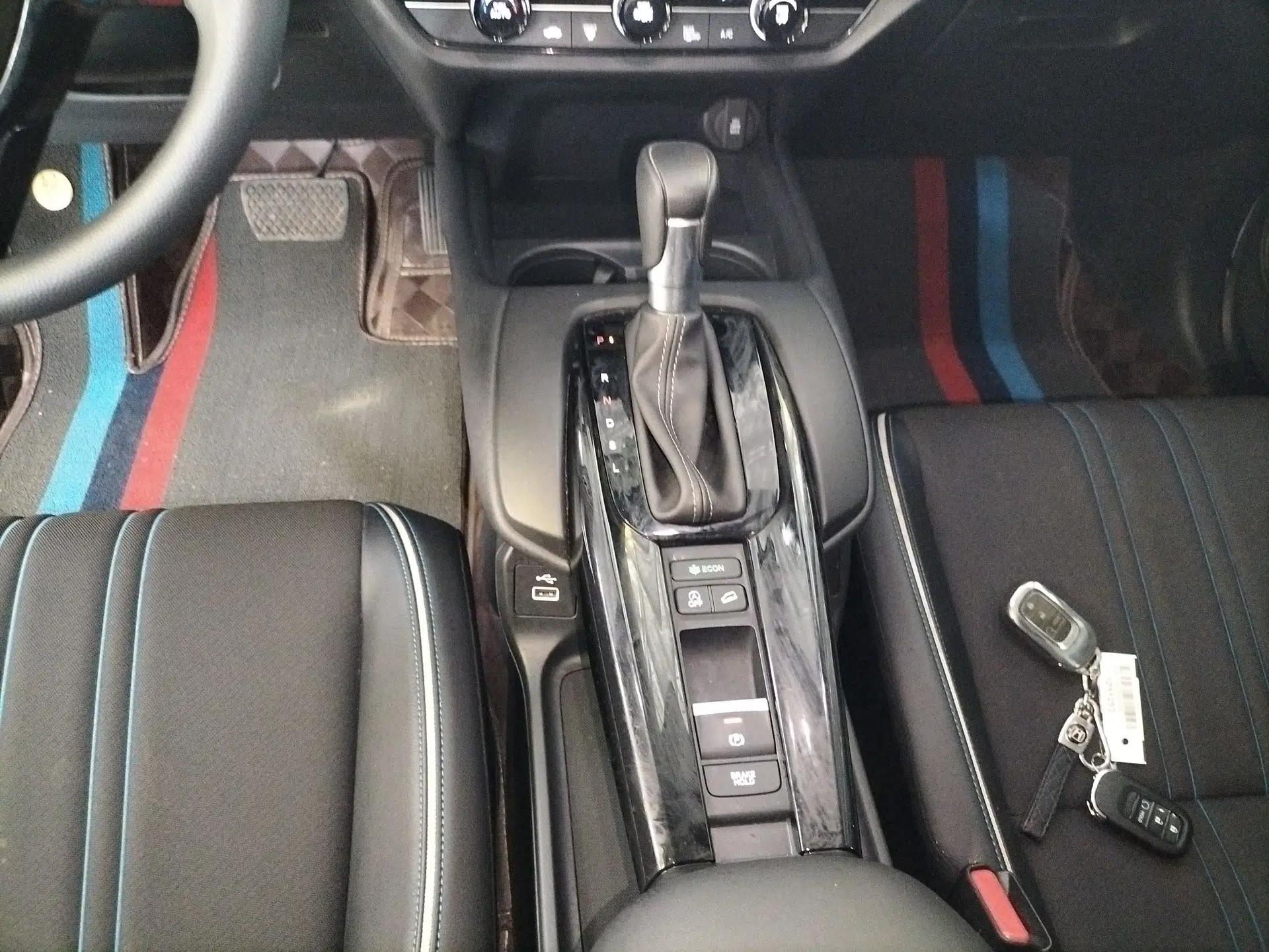 Honda HR-V 2023 240TURBO Jingrui Edition — миниатюра 17