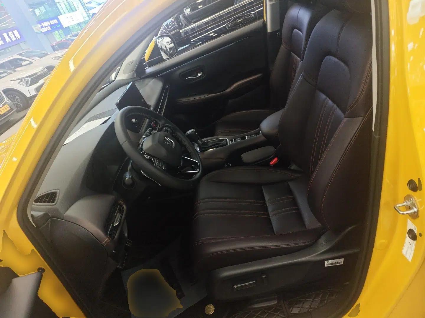 Honda ZR-V 2022 1.5T CVT Deluxe Edition — миниатюра 18