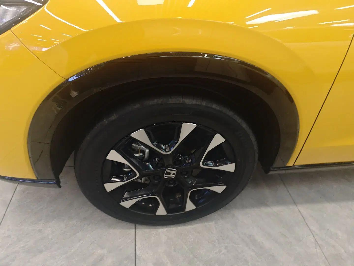 Honda ZR-V 2022 1.5T CVT Deluxe Edition — миниатюра 8
