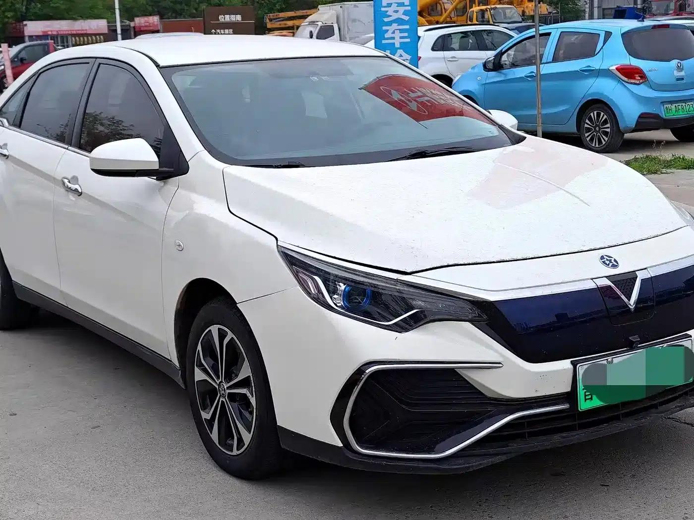 Venucia D60EV 2019 High-Range Comfort Edition — миниатюра 3