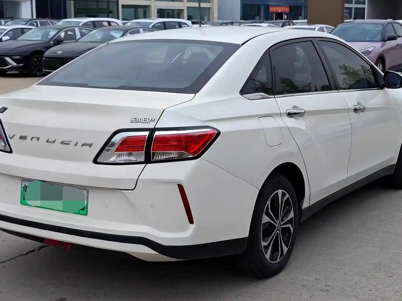 Venucia D60EV 2019 High-Range Comfort Edition — миниатюра 4