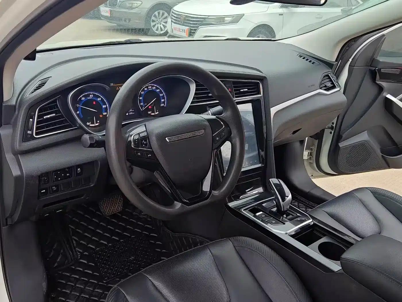 Venucia D60EV 2019 High-Range Comfort Edition — миниатюра 7