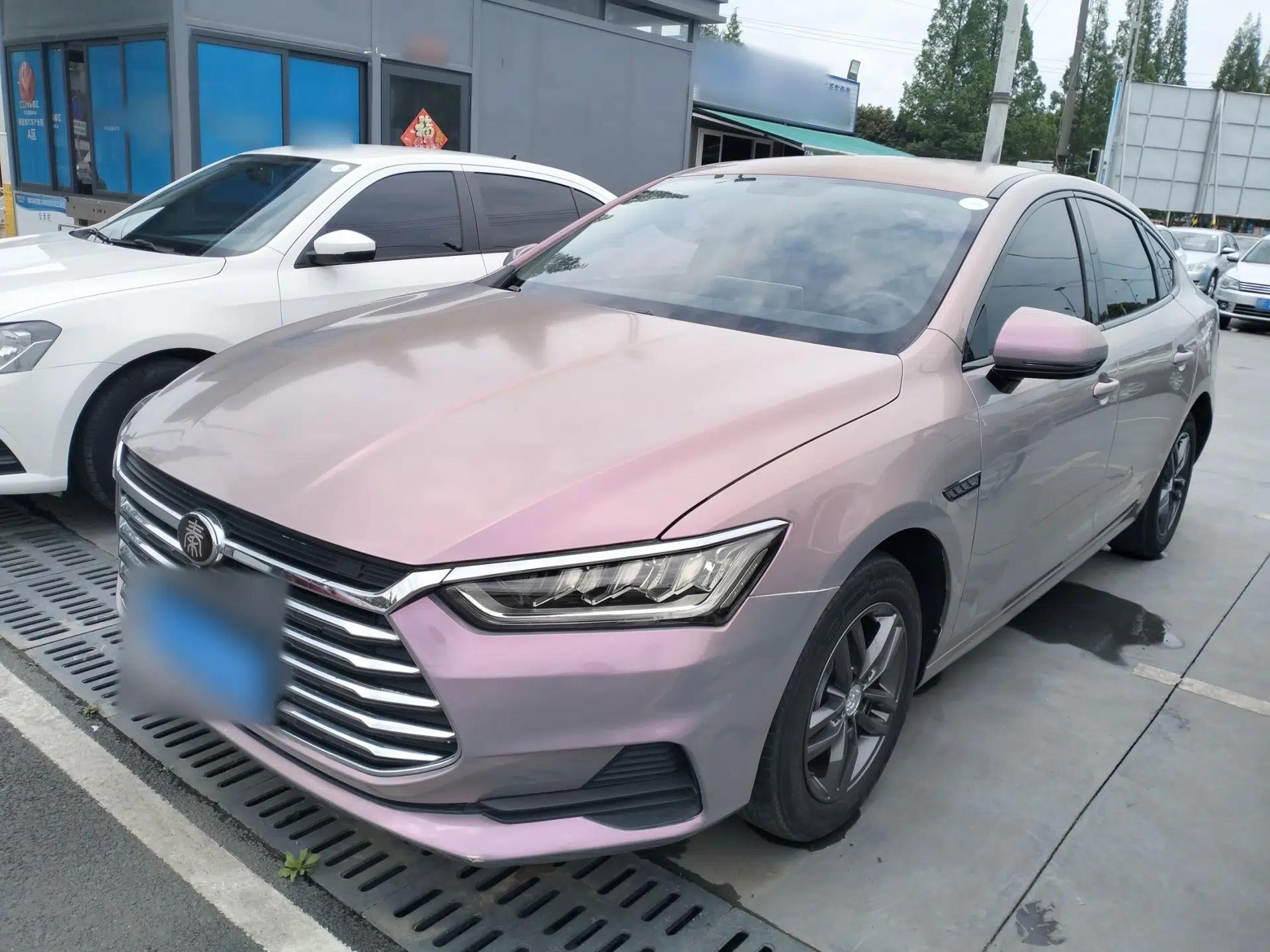 BYD Qin Pro 2018 1.5TI Automatic Smart Connect FENGSHANG Model — миниатюра 1