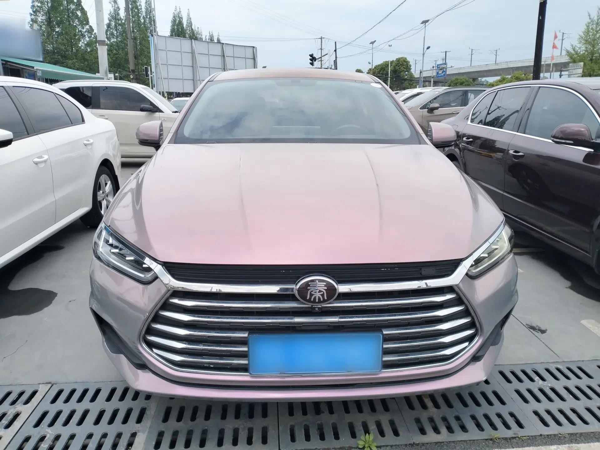 BYD Qin Pro 2018 1.5TI Automatic Smart Connect FENGSHANG Model — миниатюра 2