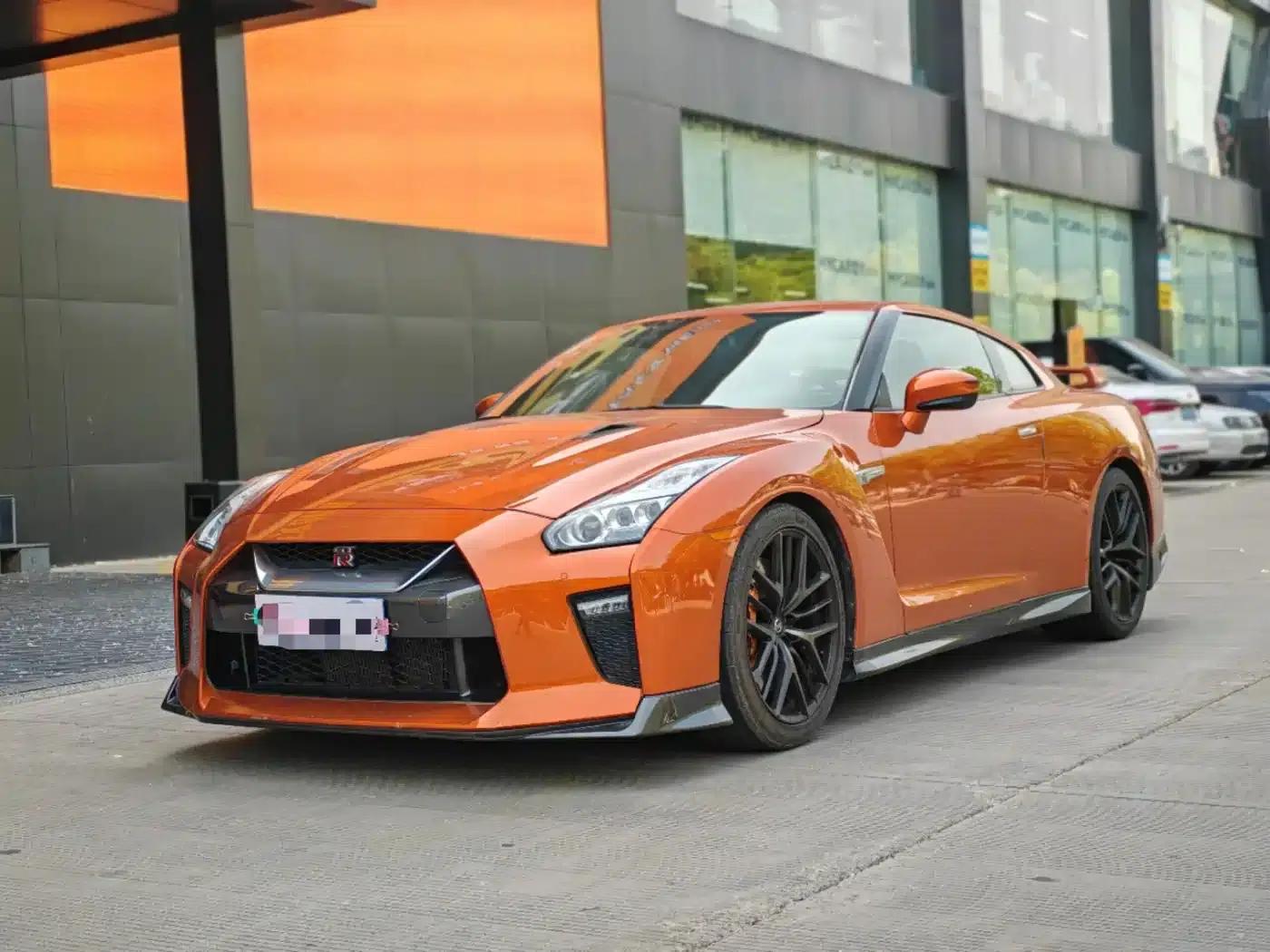 2017 Nissan GT-R 3.8T Flagship Edition — миниатюра 1