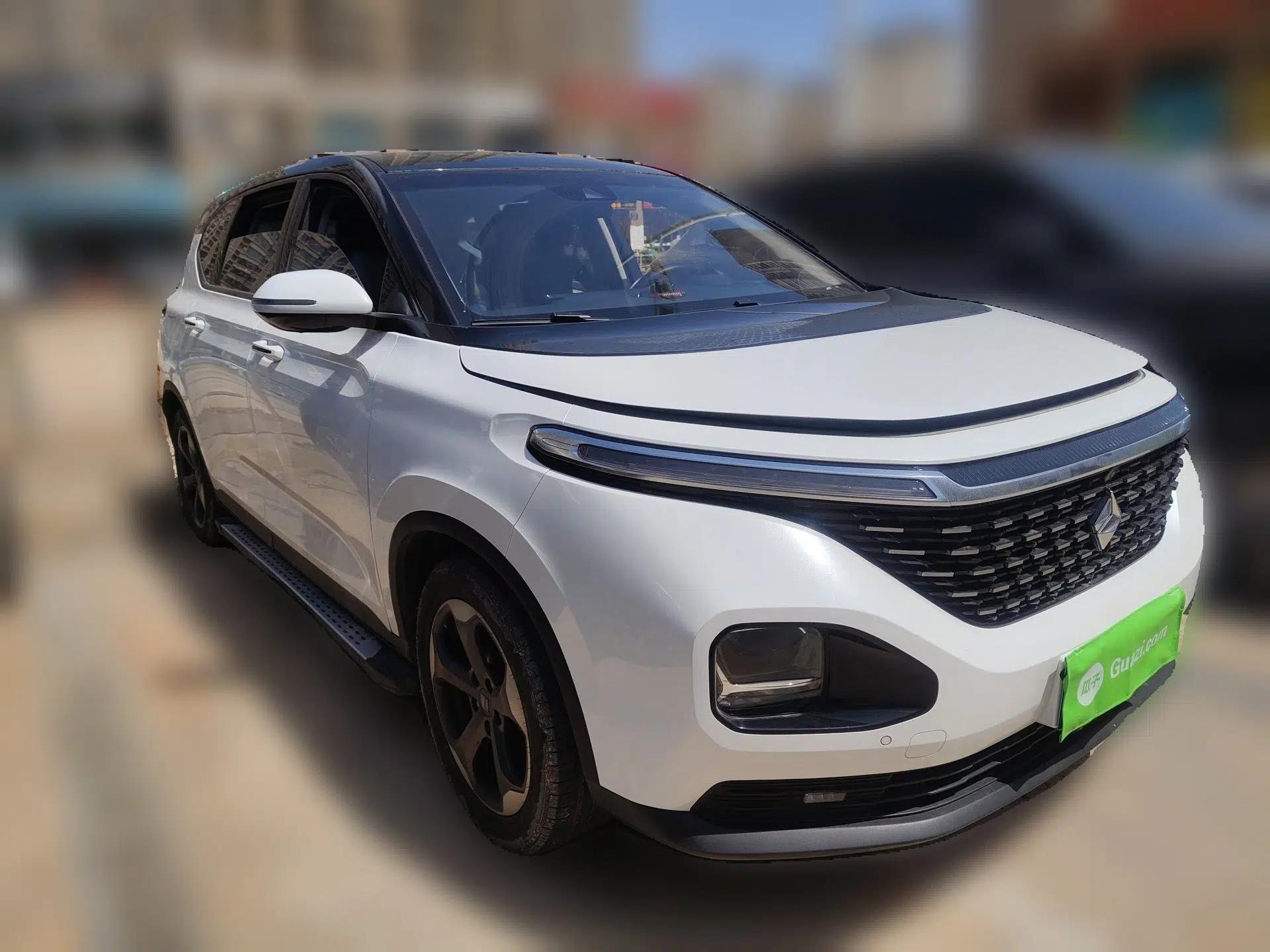 Baojun RM-5 2019 1.5T CVT 24-Hour Online Premium Version 7 Seats — миниатюра 3