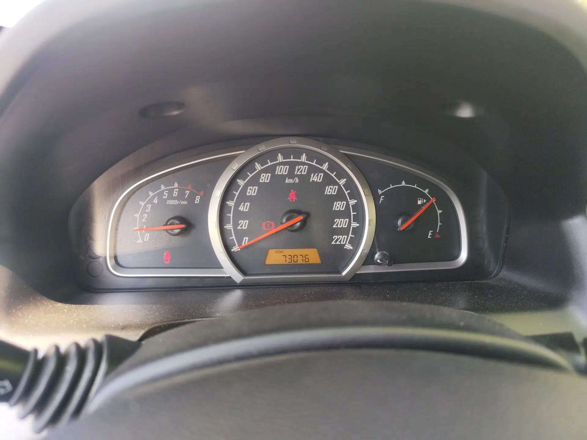 Baojun 630 2011 1.5L manual Comfort trim level — миниатюра 13