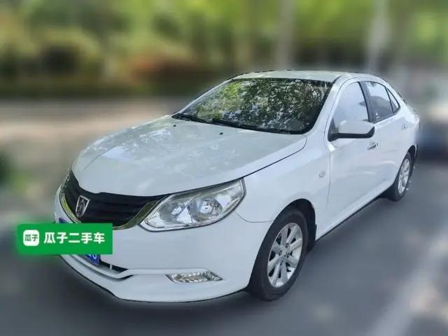 Baojun 630 2011 1.5L manual Comfort trim level