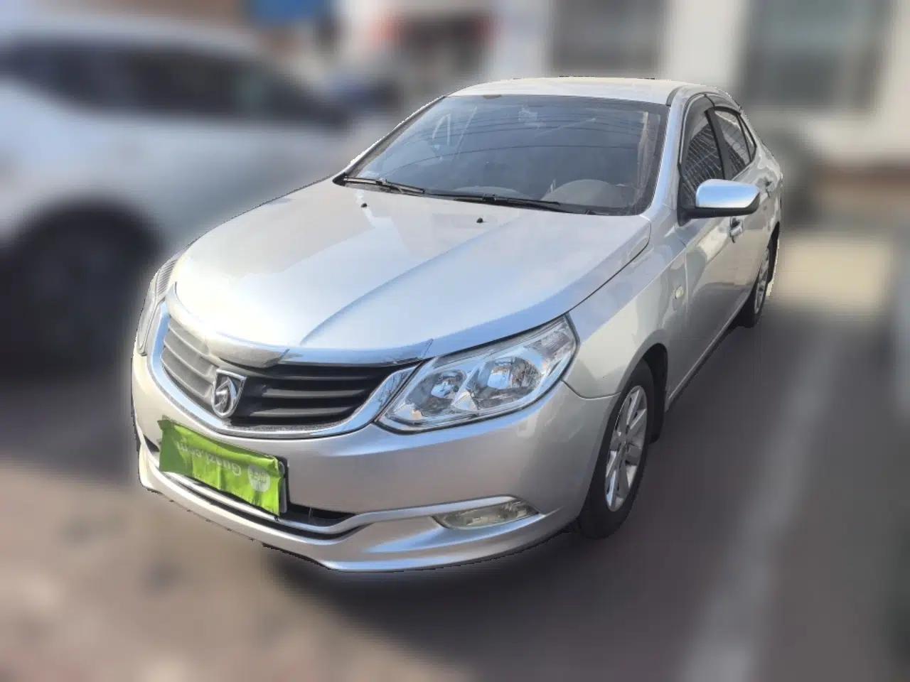 Baojun 630 2012 1.5L DVVT automatic comfort version — миниатюра 1