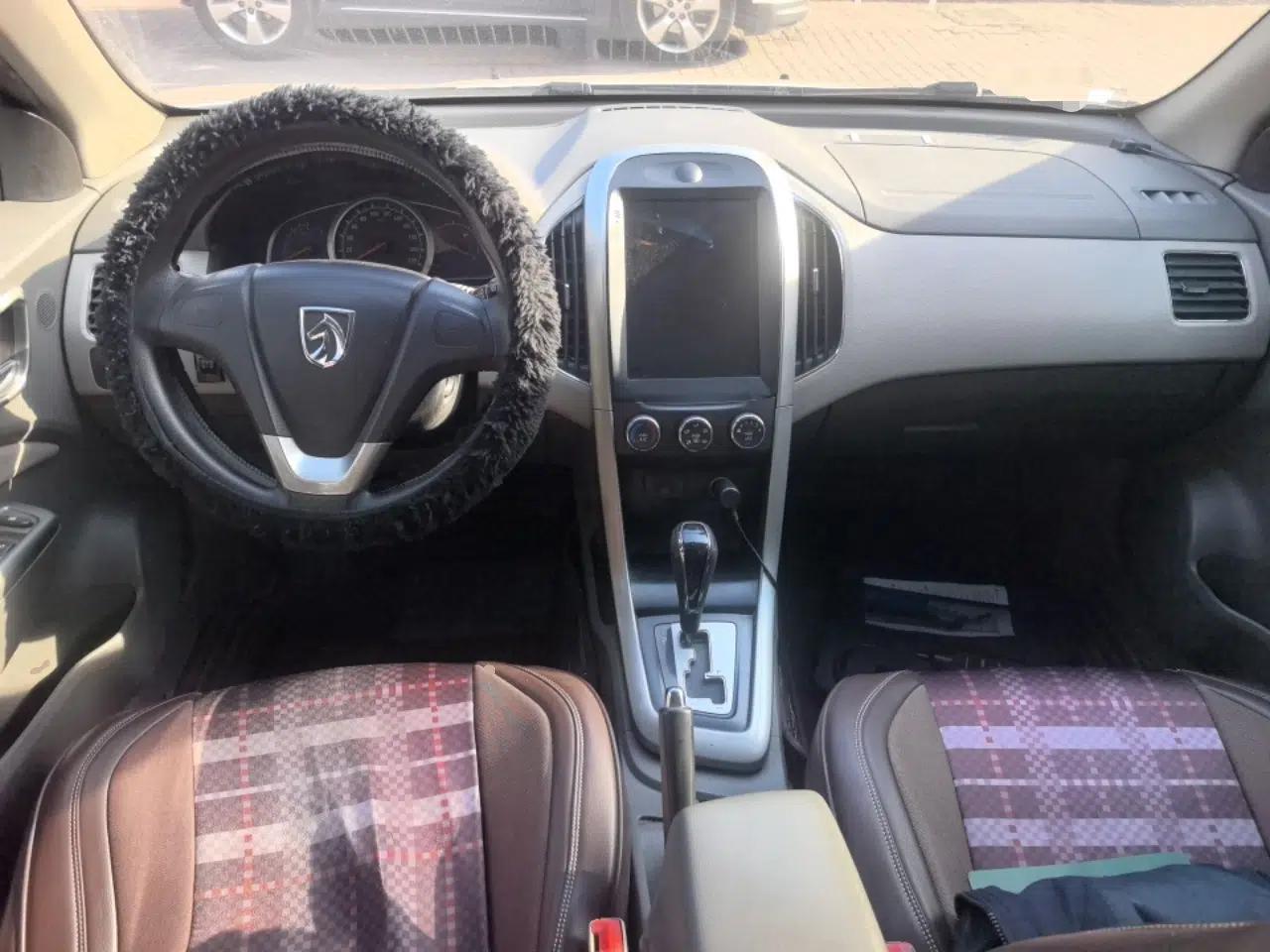 Baojun 630 2012 1.5L DVVT automatic comfort version — миниатюра 10