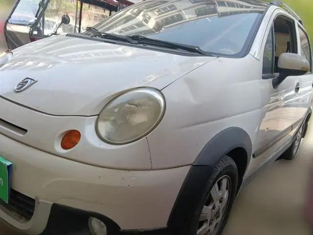 Baojun Lechi 2012 1.2L Manual Sport Edition Dynamic Model