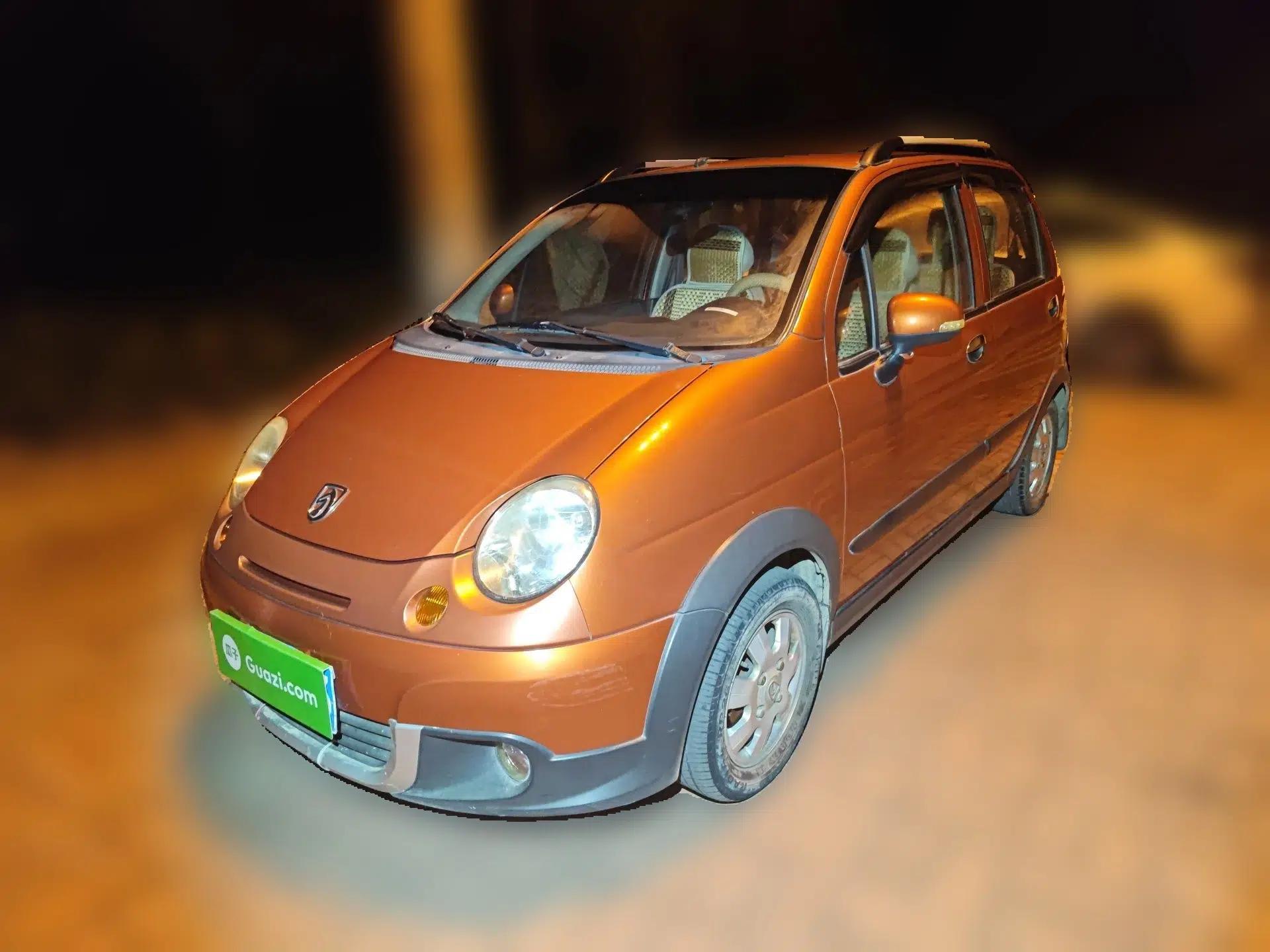 Baojun Lechi 2012 Revised Version 1.2L Manual Sporty Fashion Edition — миниатюра 1