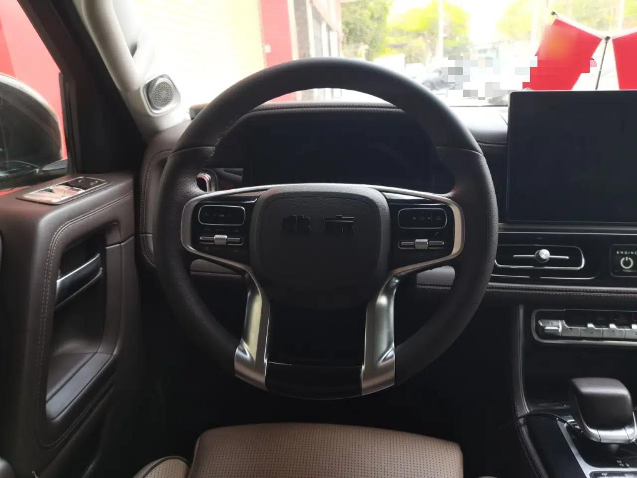 BAIC Off-Road BJ60 2022 2.0T May Day Edition Five Seats — миниатюра 11