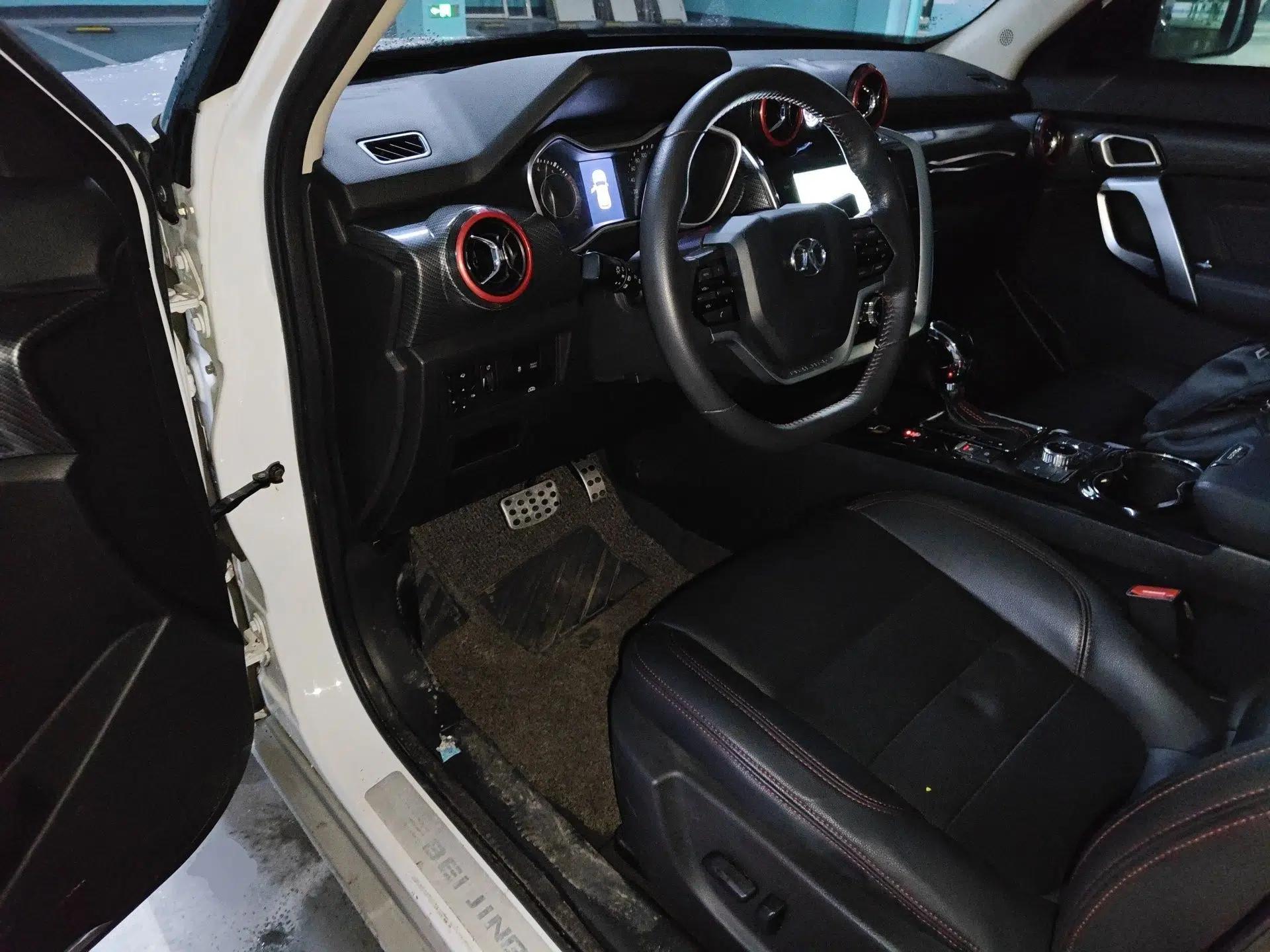BAIC Off-Road BJ20 2018 1.5T CVT Luxury Model — миниатюра 17