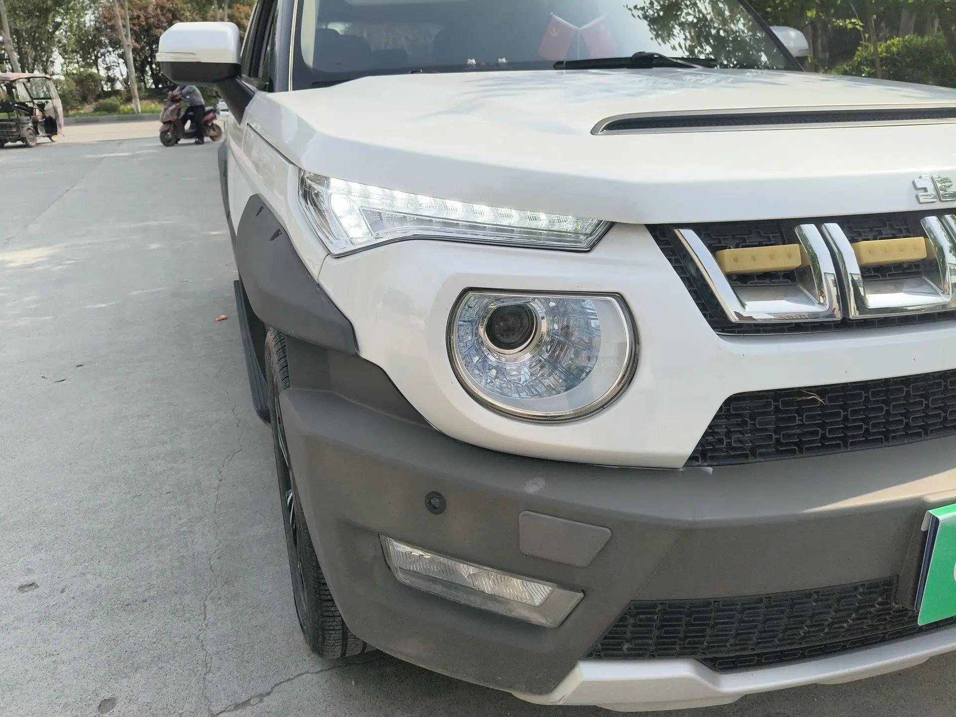 BAIC Off-Road BJ20 2016 1.5T CVT Luxury Model — миниатюра 7
