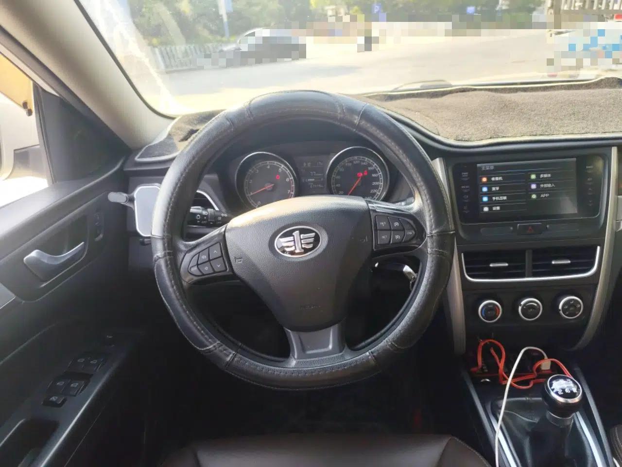 Bestune B30 2016 1.6L manual luxury version — миниатюра 11