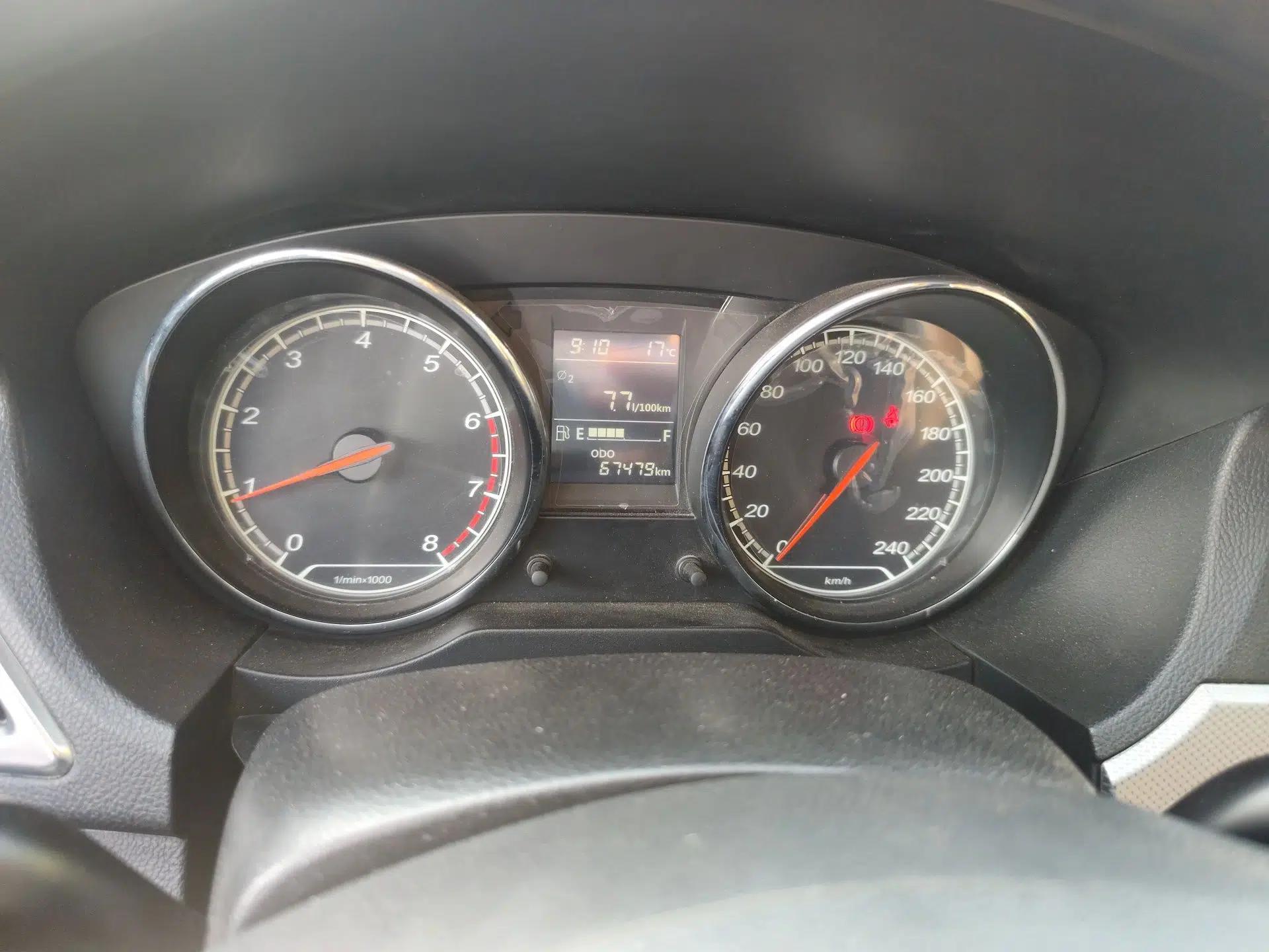 Bestune B30 2016 1.6L manual luxury version — миниатюра 12