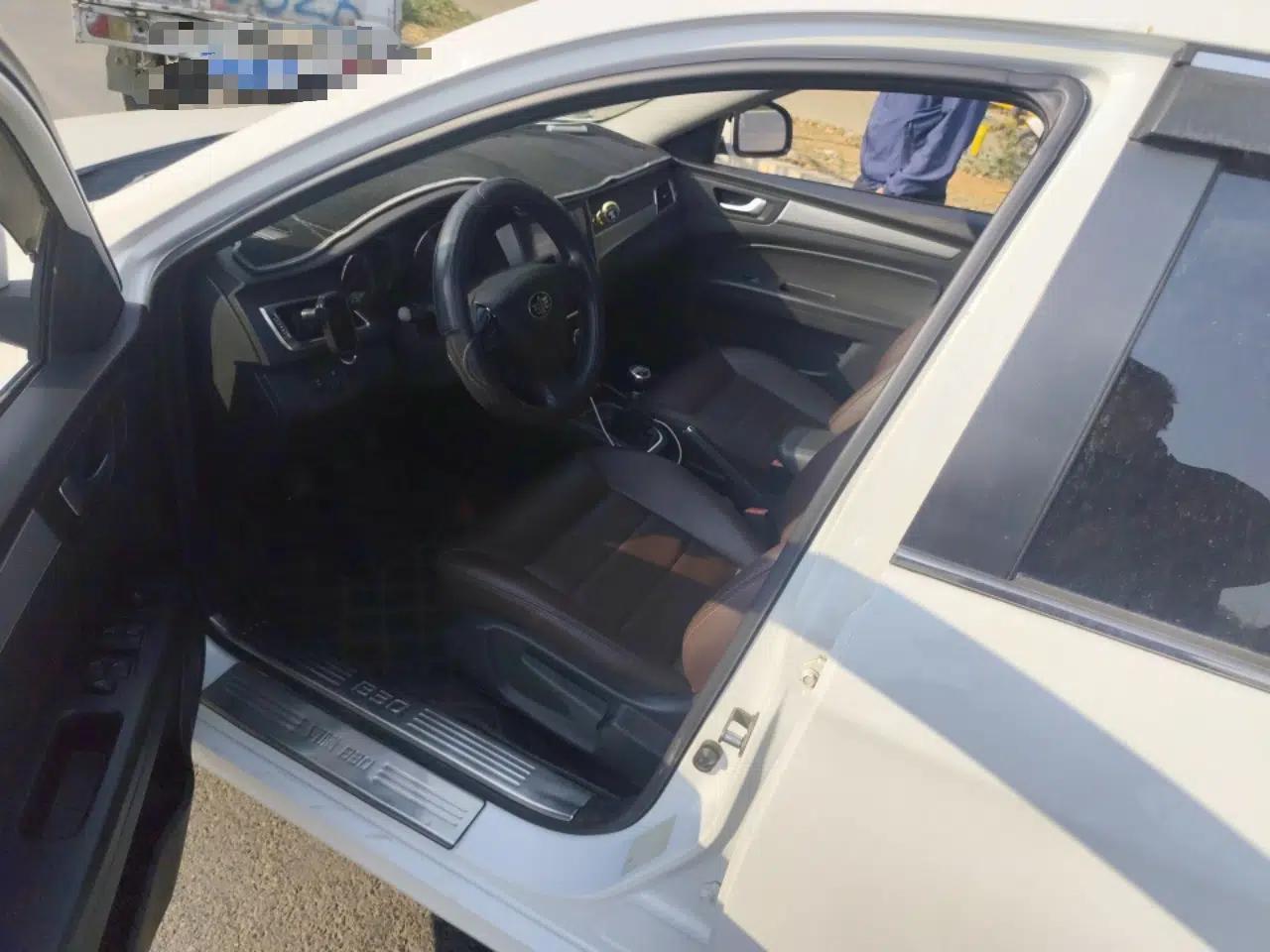 Bestune B30 2016 1.6L manual luxury version — миниатюра 17