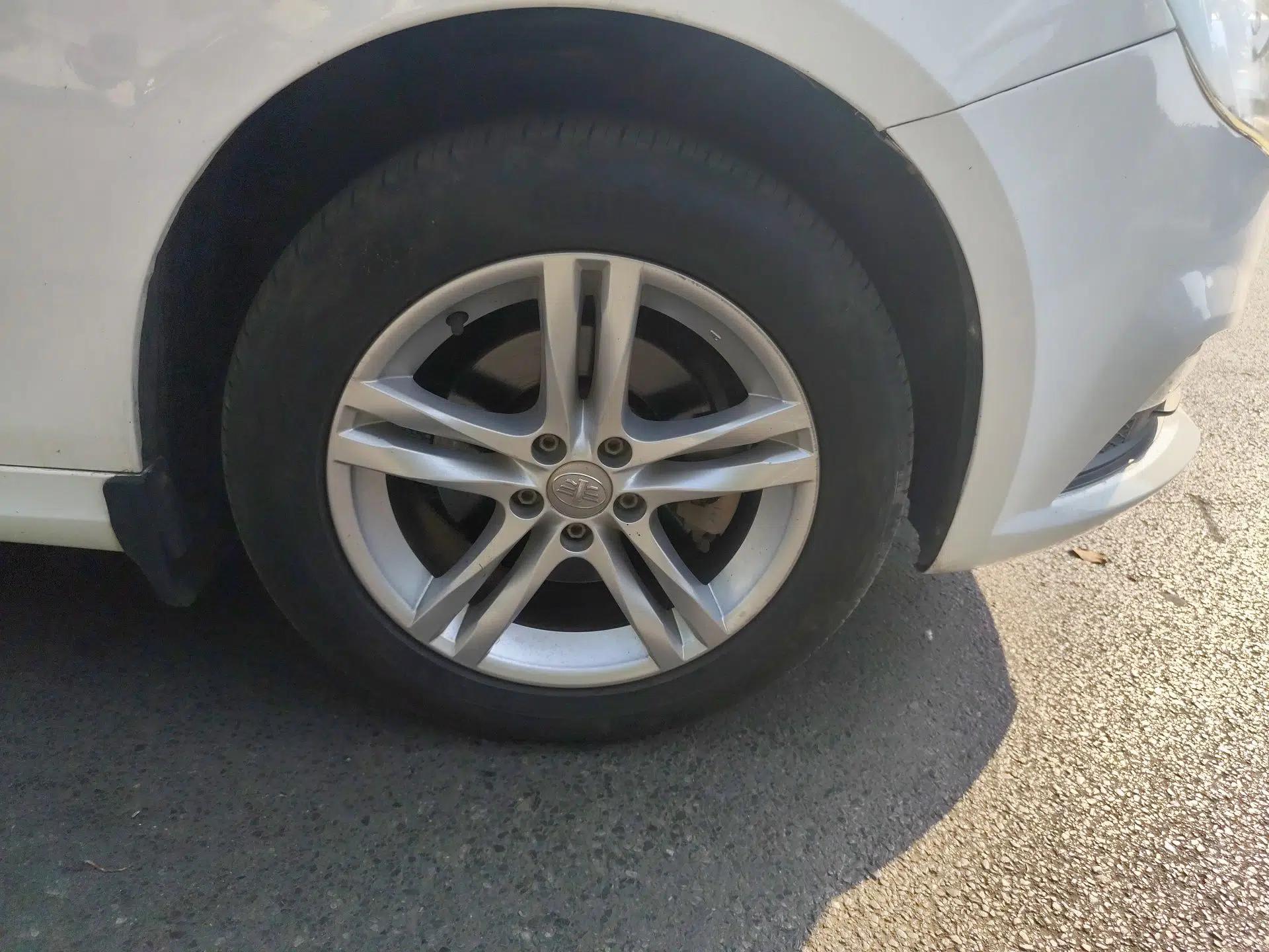 Bestune B30 2016 1.6L manual luxury version — миниатюра 8