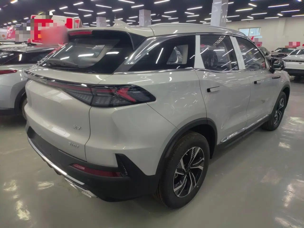 BAIC Beijing X7 2023 1.5TD DCT Premium+ Edition — миниатюра 6