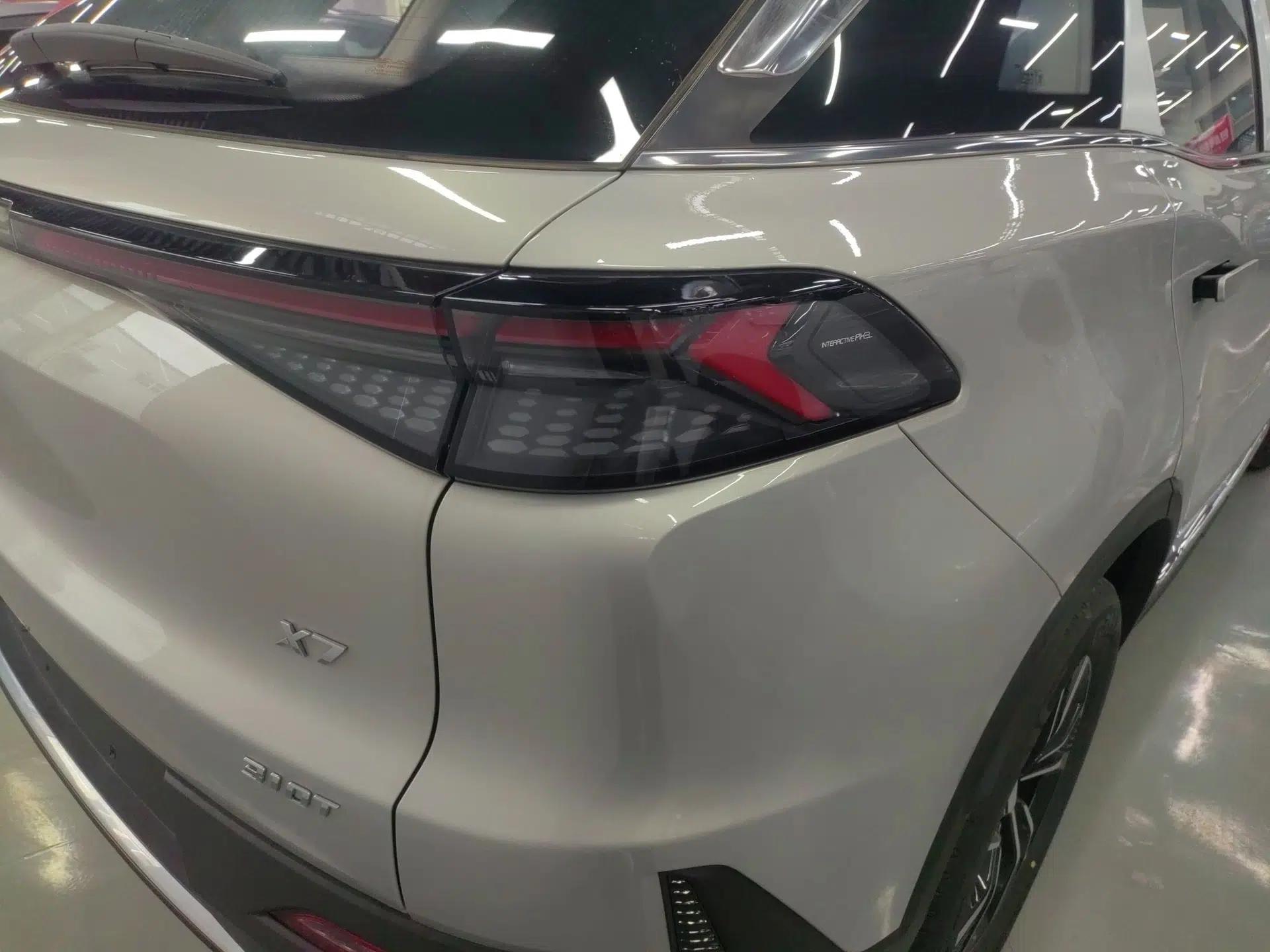 BAIC Beijing X7 2023 1.5TD DCT Premium+ Edition — миниатюра 7