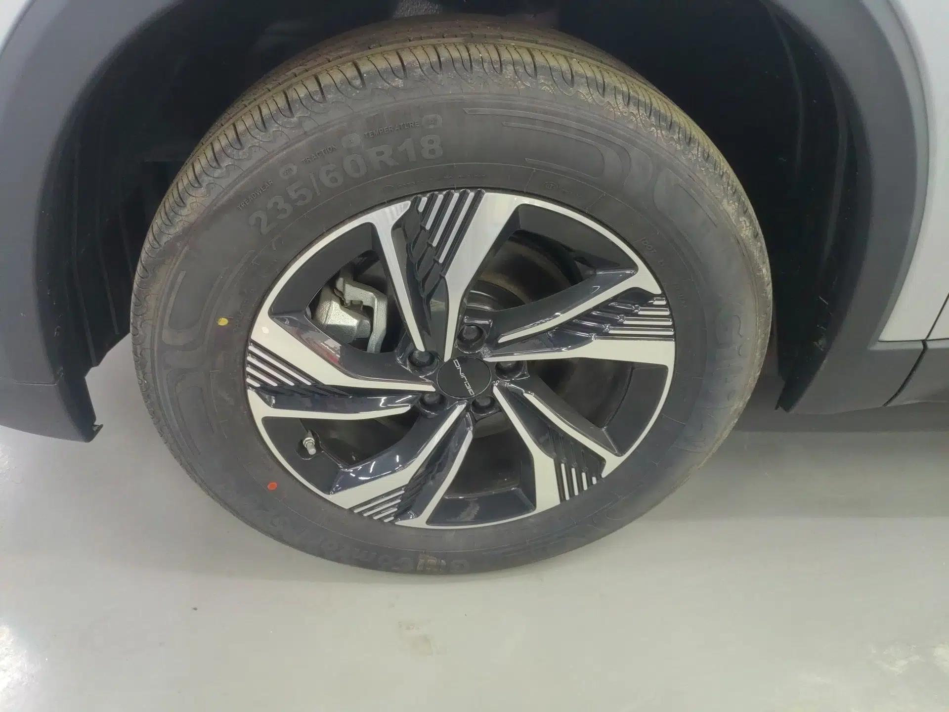 BAIC Beijing X7 2023 1.5TD DCT Premium+ Edition — миниатюра 8