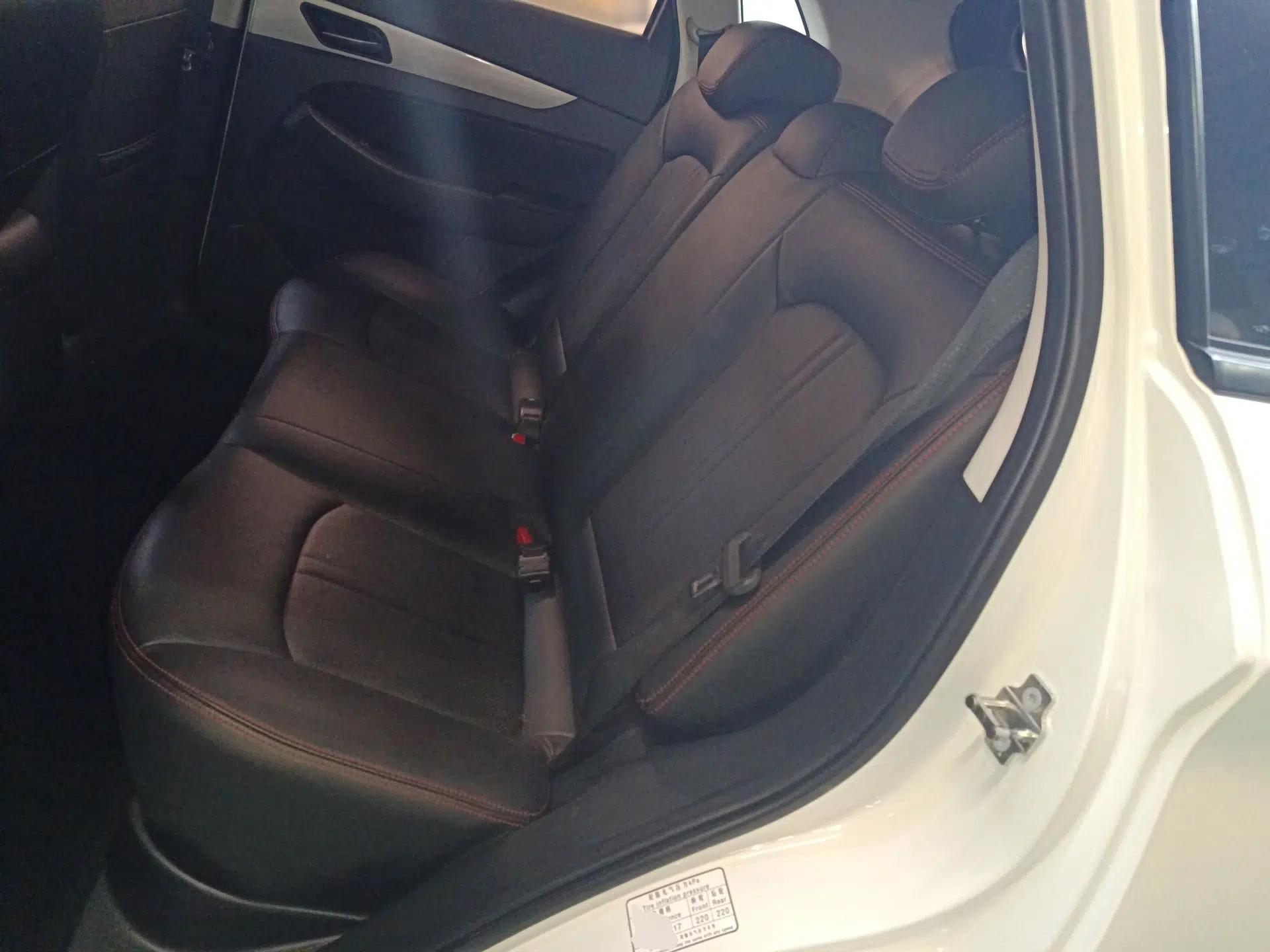 BAIC Senova X55 2016 1.5L Manual Comfort Version — миниатюра 19